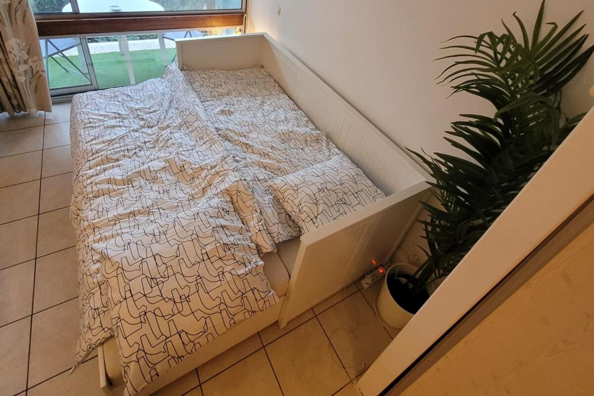 06U - Beautiful Studio In Residence - Swimming Pool And Tennis Court แซ็งต์-โลร็อง-ดู-วาร์ ภายนอก รูปภาพ