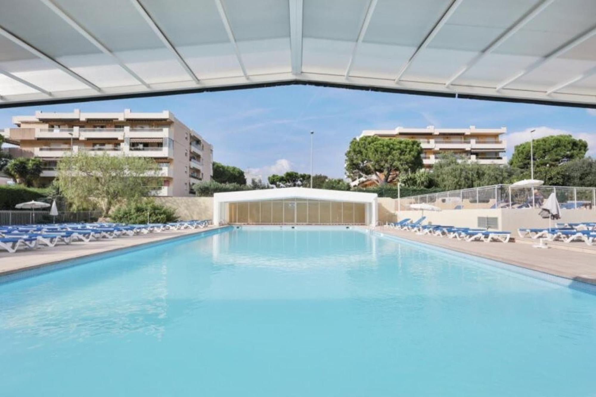 06U - Beautiful Studio In Residence - Swimming Pool And Tennis Court แซ็งต์-โลร็อง-ดู-วาร์ ภายนอก รูปภาพ