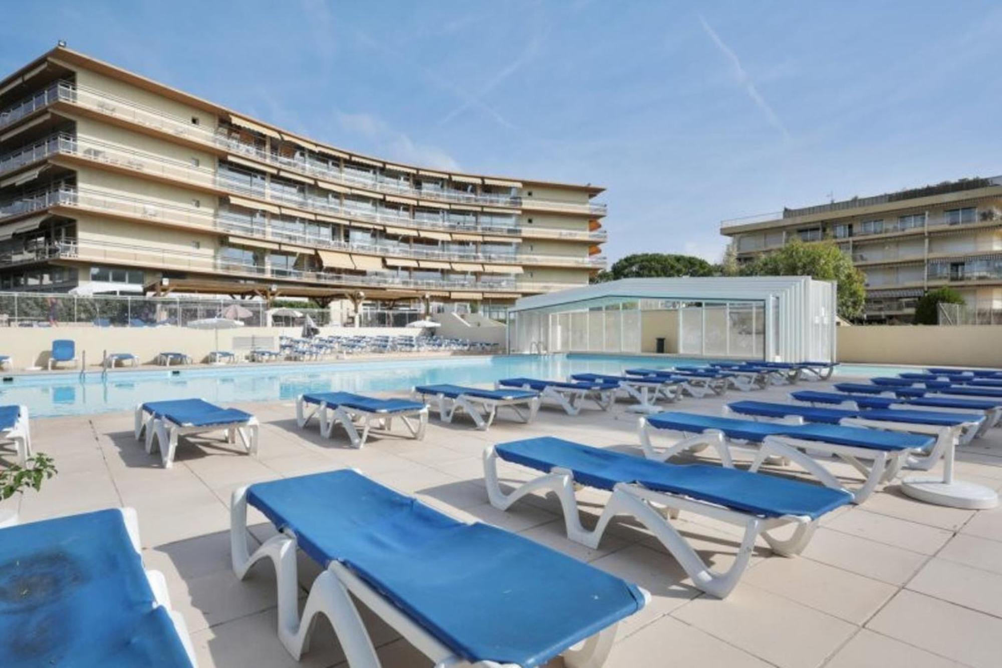 06U - Beautiful Studio In Residence - Swimming Pool And Tennis Court แซ็งต์-โลร็อง-ดู-วาร์ ภายนอก รูปภาพ