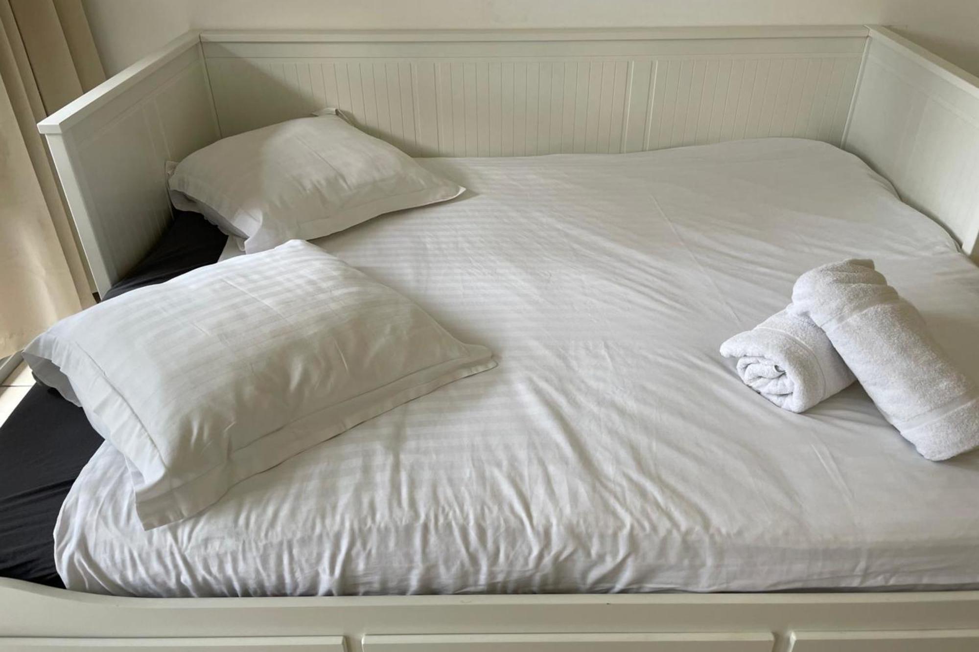 06U - Beautiful Studio In Residence - Swimming Pool And Tennis Court แซ็งต์-โลร็อง-ดู-วาร์ ภายนอก รูปภาพ